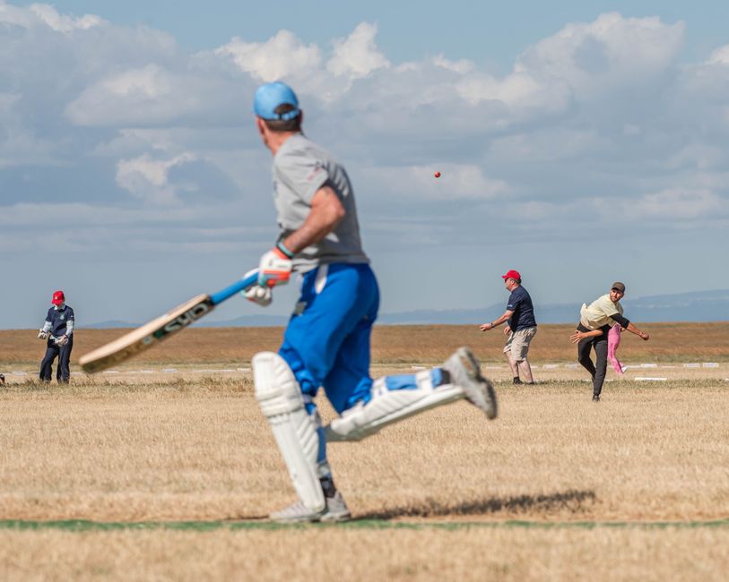 Swing Bowling Technique: How to Move the Cricket Ball in the Air