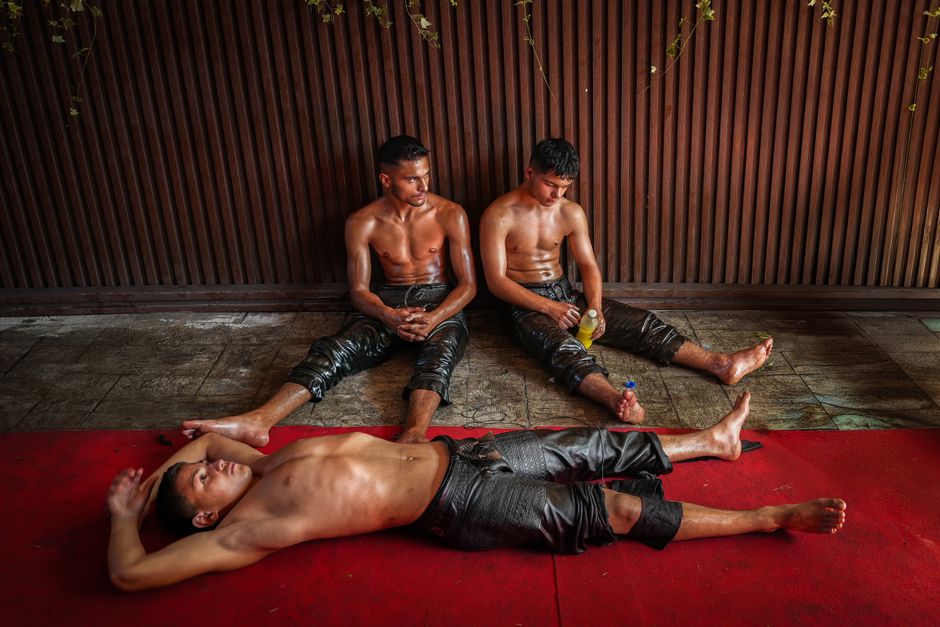 Safe Weight Cutting for Wrestlers: A Healthier Competition Plan