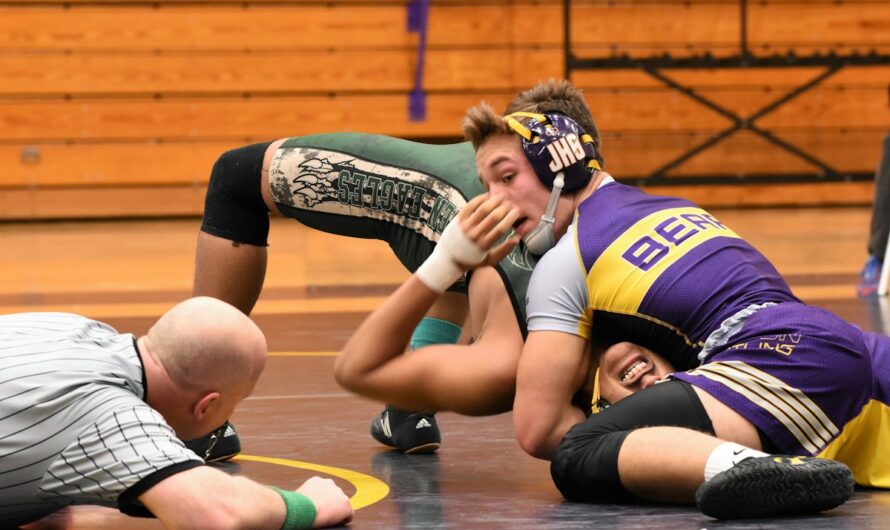 Wrestling Reversals: What They Are and How They Score